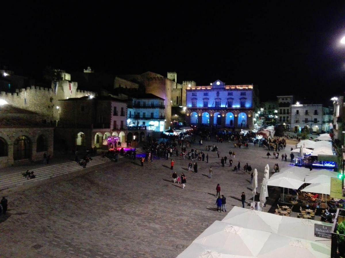 Apartamentos La Machacona Plaza Mayor Caces Zewnętrze zdjęcie
